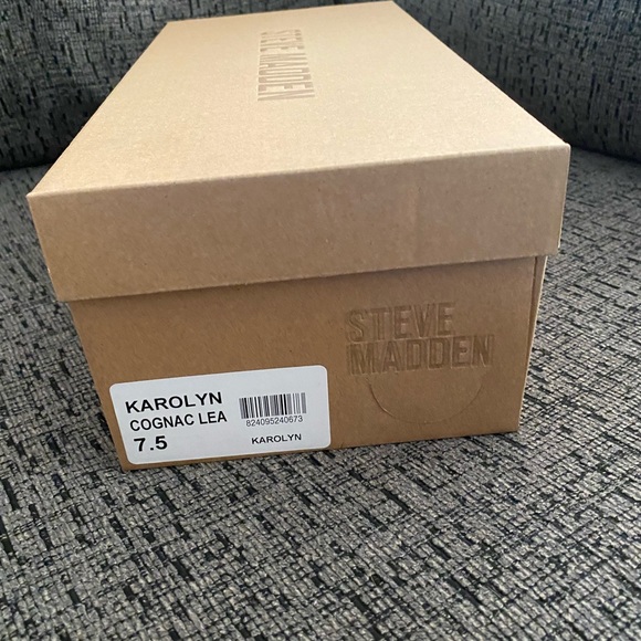 Steve Madden Karolyn Sandal - Picture 2 of 6